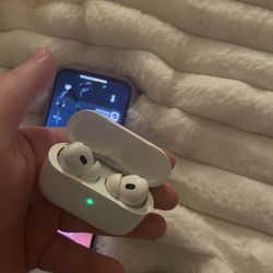 Apple AirPod Pros 