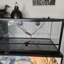 Reptile Enclosure 