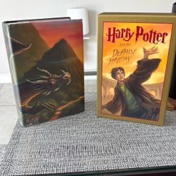 2007 Deluxe Slip Cover Harry Potter And The Deathly Hollows
