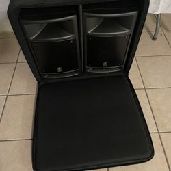Yamaha STAGEPAS 300 Portable PA System 