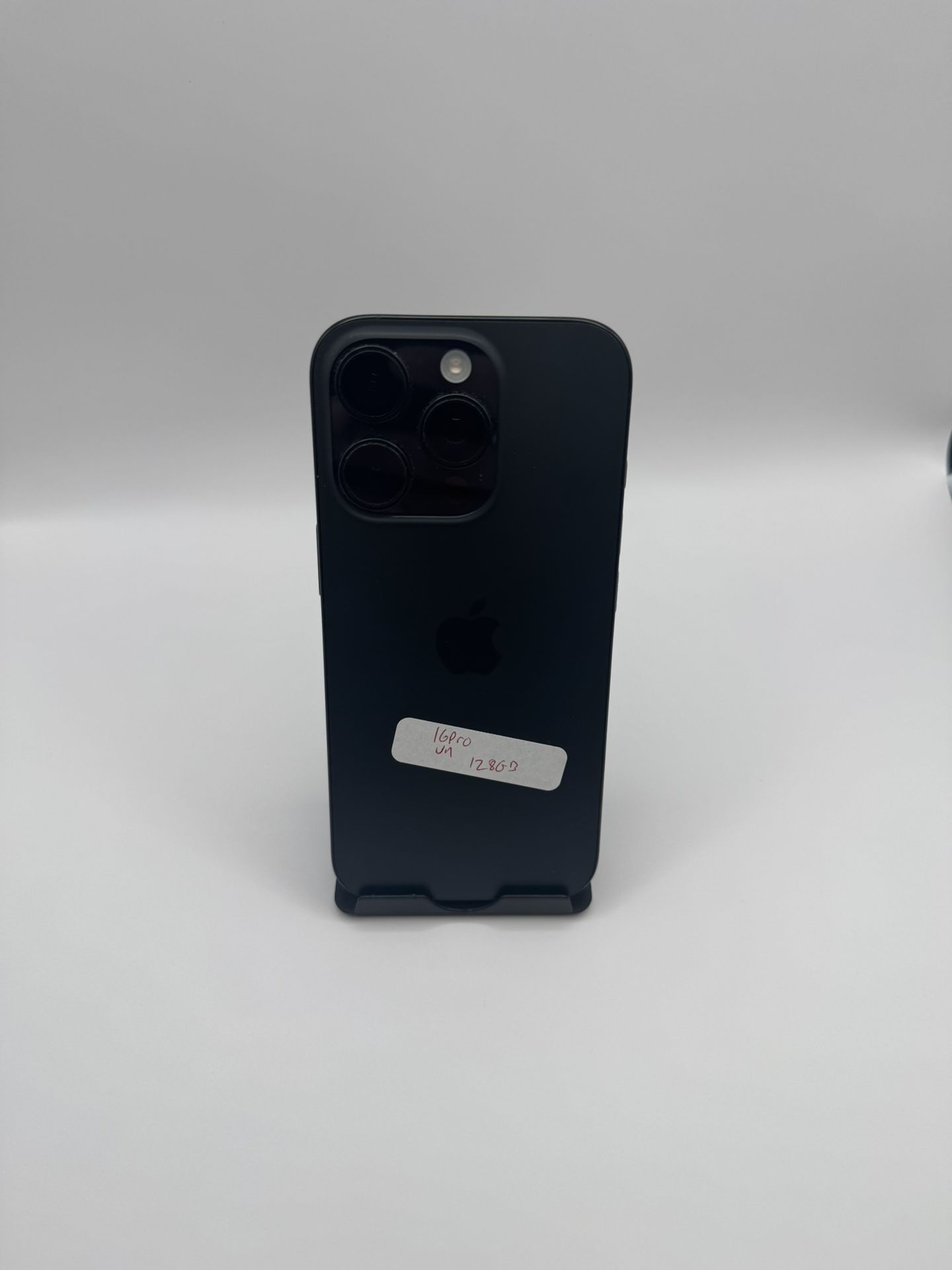 Apple iPhone 16 Pro