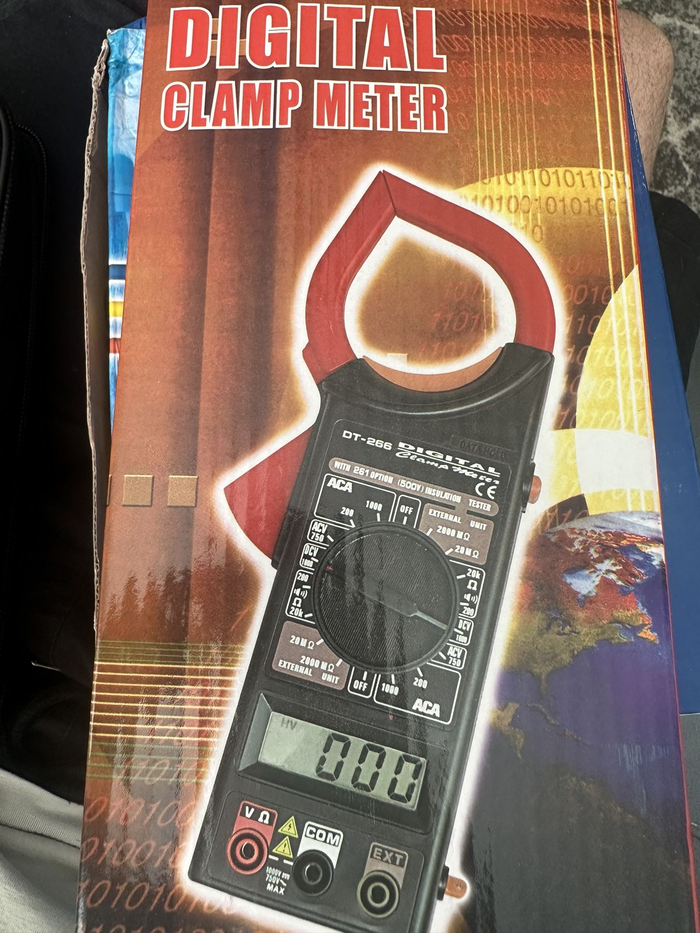 Digital Clamp Meter NEW