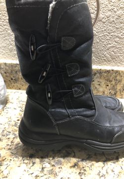 Weatherproof black womens boots size 7