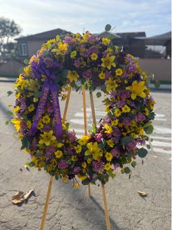 Memorial wreaths
