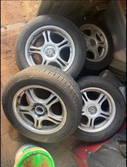 Mustang GT wheels  from a 1998
