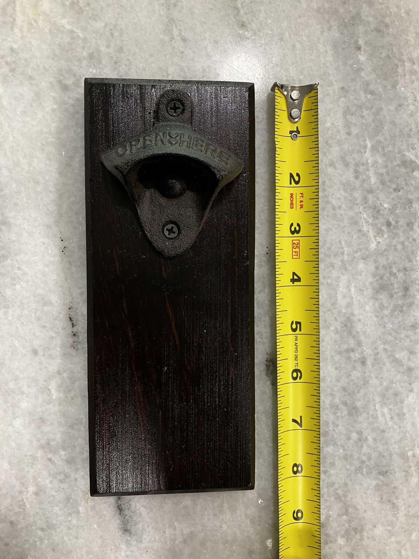 Bottle opener with Magnetic catcher