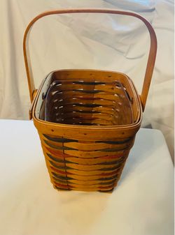 1995 Longaberger Basket 6 1/2” x 6 1/2” x 12 1/2” Handle Up 8 1/2” Handle Down