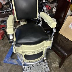 Koken Barber Chair 
