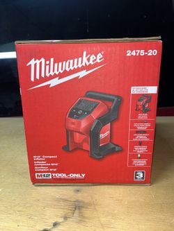Milwaukee Inflator 