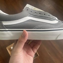 Vanz Old Skool Size 10 Grey