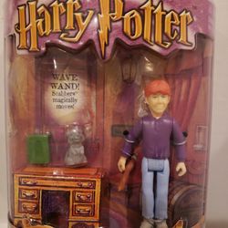 Harry Potter Ron Weasley 2001 Magical Minis Collection!  C