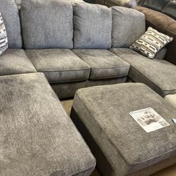 Absolutely Beautiful Entertainment Sectional