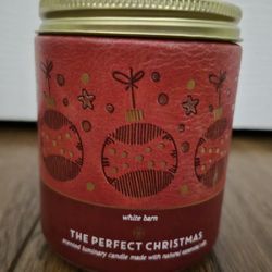 NEW White Barn THE PERFECT CHRISTMAS Scented 1-Wick Candle Jar 7 Oz