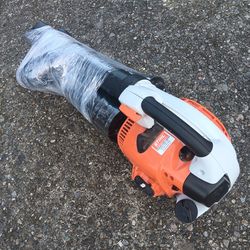 Stihl SH86 Blower Leaf Vacuum. Almost New Condition (no bag) For Pick Up Fremont Seattle. No Low Ball Offers Please. No Trades 