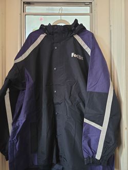 Fedex Rain Windbreaker Brand New 3X Never Used 2 Available Smoke free environment