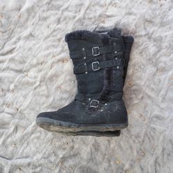 Black Boots