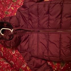 Chaqueta 2T $10.00 Like New 