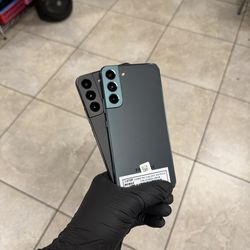 Samsung Galaxy S22 Plus