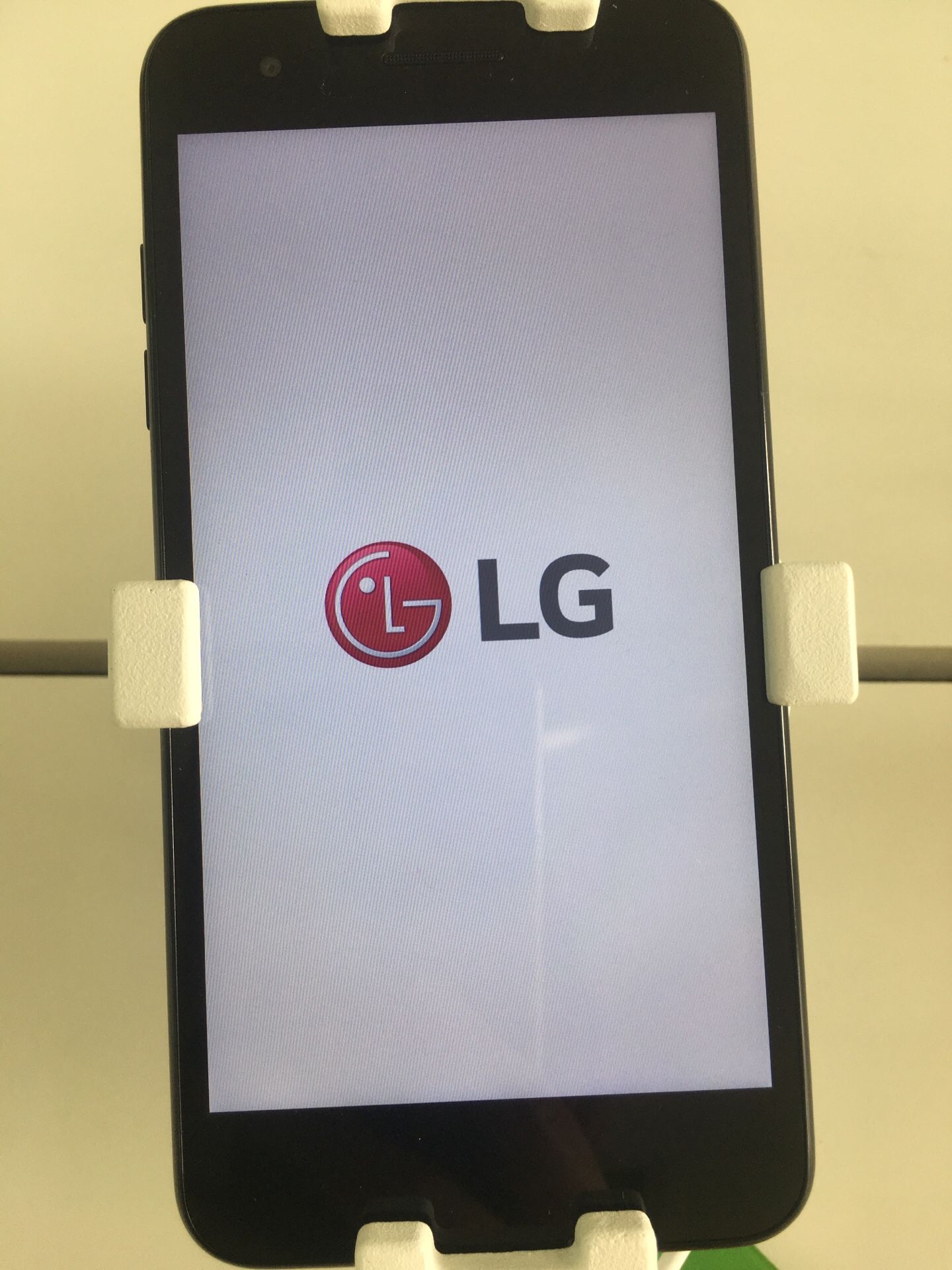 LG FORTUNE 2