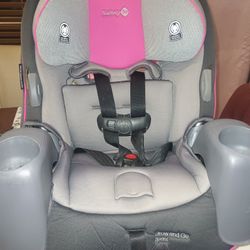 CAR SEAT