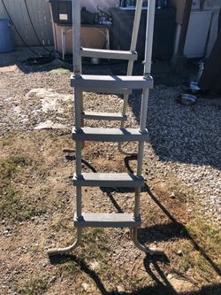 above-ground swimming pool ladder