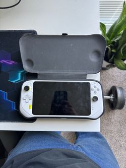 Logitech G cloud Handheld