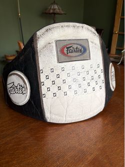 Fairtex Belly Pad/Rib Guard