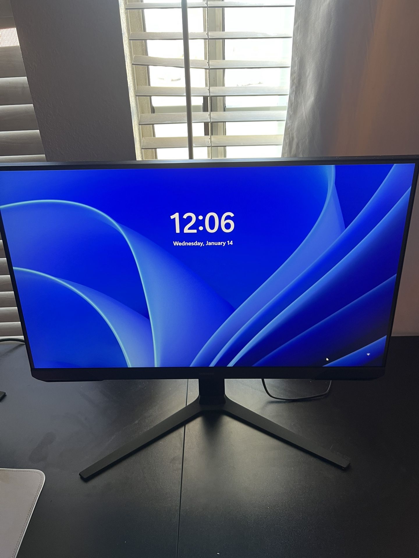 Samsung Odyssey G3 24” Gaming Monitor 180Hz 1ms – Like New