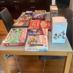 14 Popular Board Games Perfect For A Family.