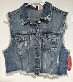 Women’s Denim Vest
