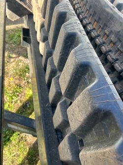 Tracks mini excavator