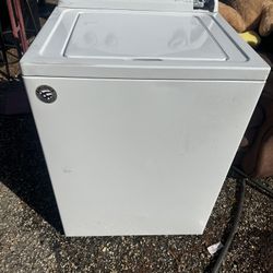 Amaba washer And Dryer 