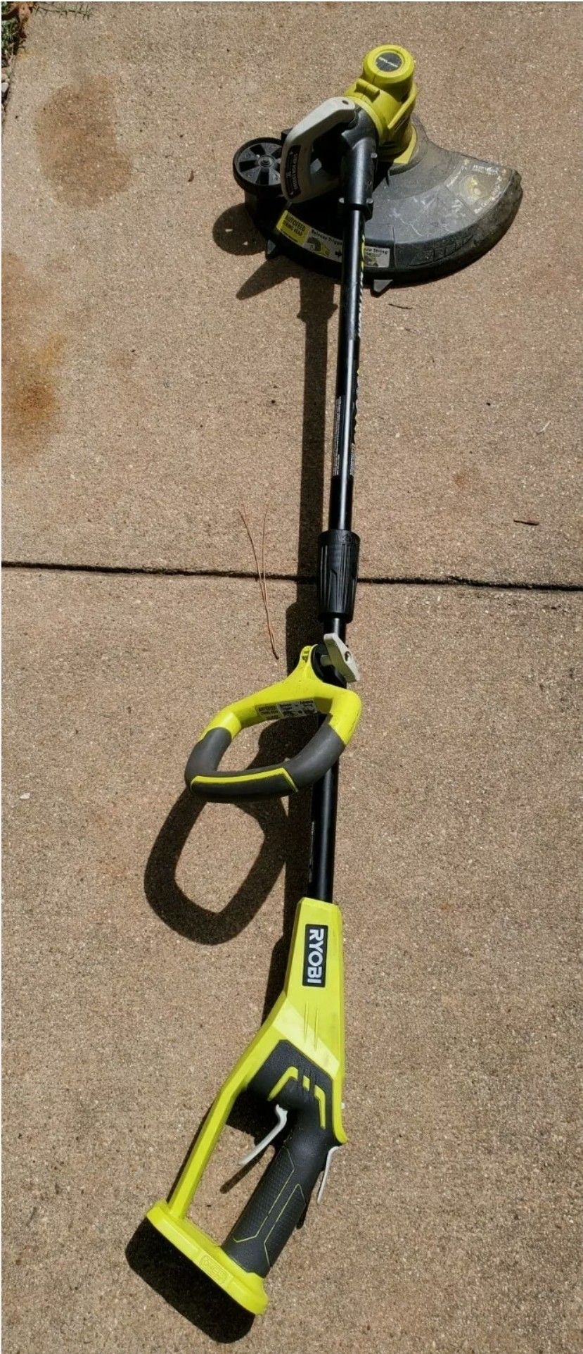 RYOBI P2008 18V ONE+ CORDLESS 13” STRING TRIMMER / EDGER. BARE TOOL