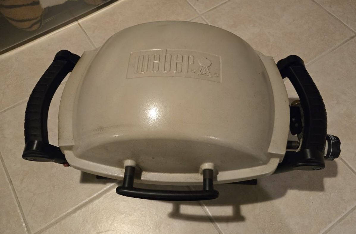 Weber Q Portable Gas Grill