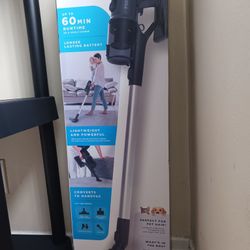 iHome Stick Vac SV2 Lightweight Cordless Vacuum Cleaner - Brand New!