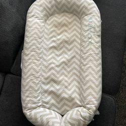 Baby Lounger