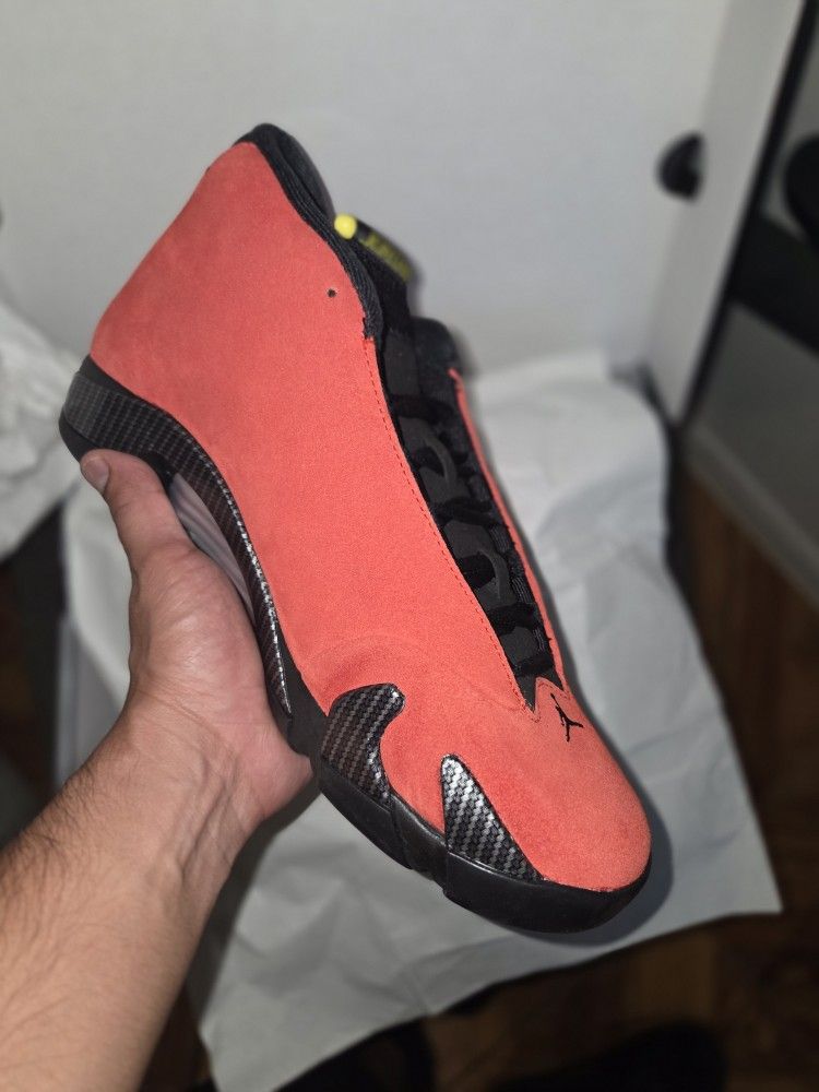 Jordan Retro 14 Ferrari