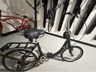 Schwinn Loop  Bike