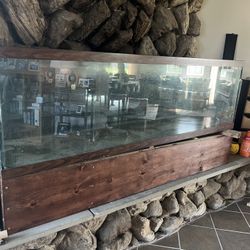 125 Gallon Fish Tank With Custom Made Stand 