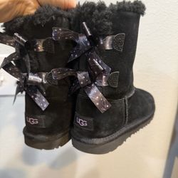 Ugg Boots Teen Girls Size 4