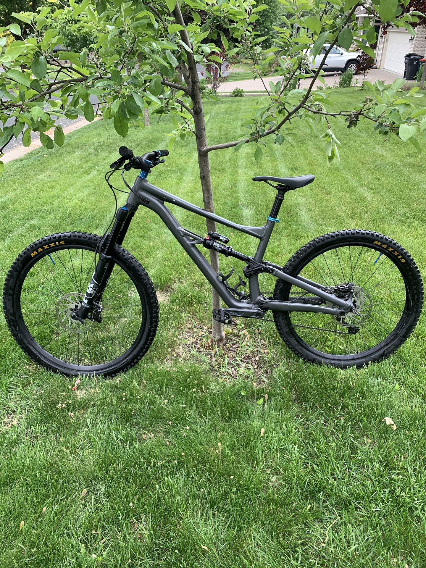 Specialized Status 160 2022 (large)