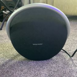 Blue Tooth Speaker Harmon/kardon