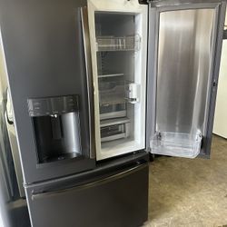 Door In Door: 27.7 Cu.Ft. Black Slate Fingerprint Resistant, 36 Inch, GE French Door delivery available Retail price $3000