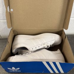 Adidas Superstar White US 11