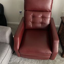 2 Recliners