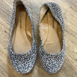 Lucky Brand Animal Print Flats~ Size 7.5