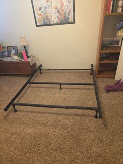 Queen Metal Bed Frame – Sturdy & Ready to Go