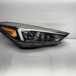 19-21 Hyundai Tucson Passenger Side RT Headlight OEM 
