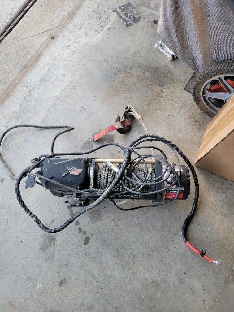 XRC Smittybilt 9500 winch