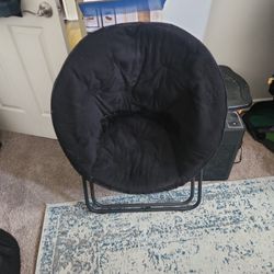 Bean Bag Type Chair Need Gone 
